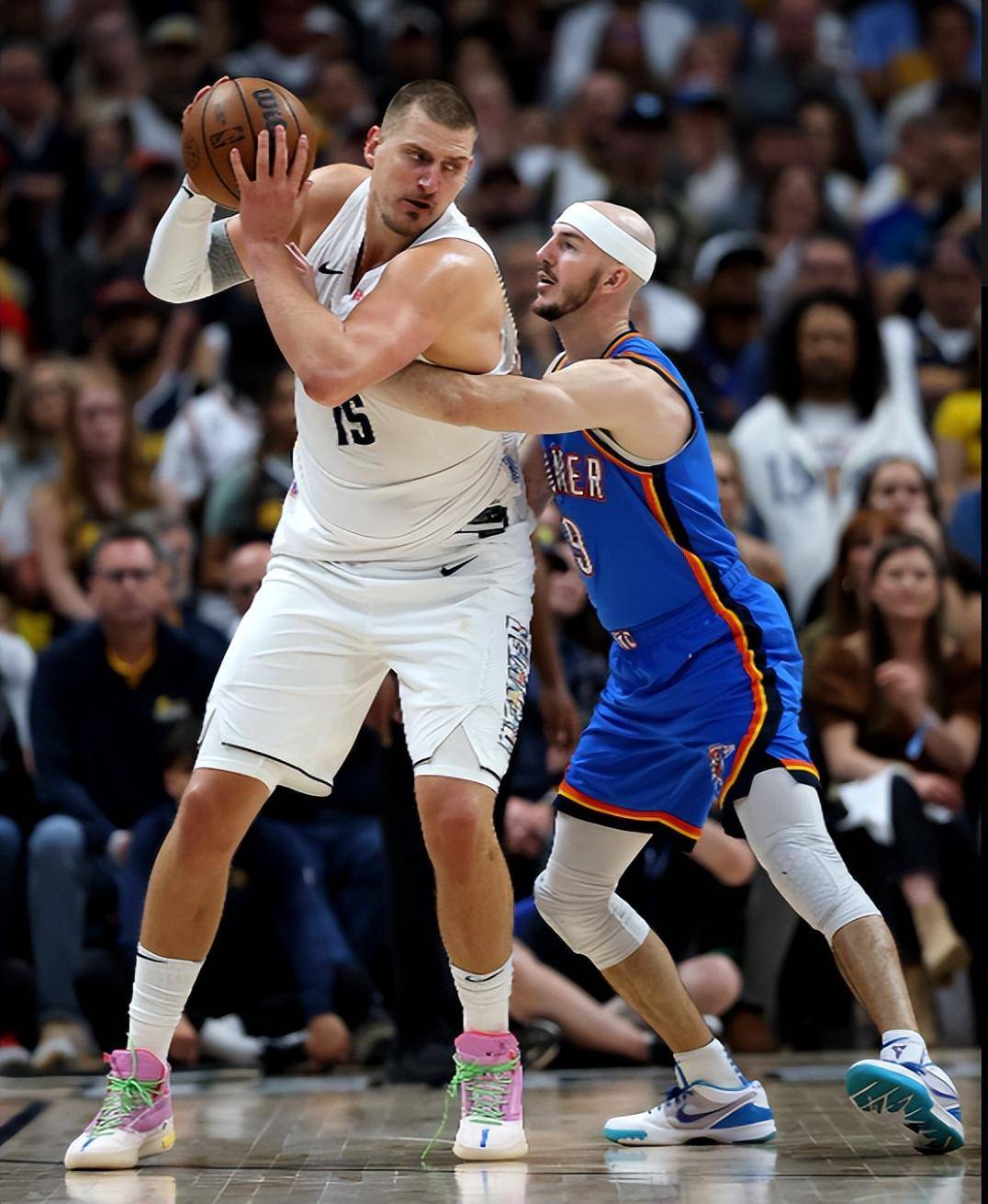 邱彪多次在 邱彪多次在